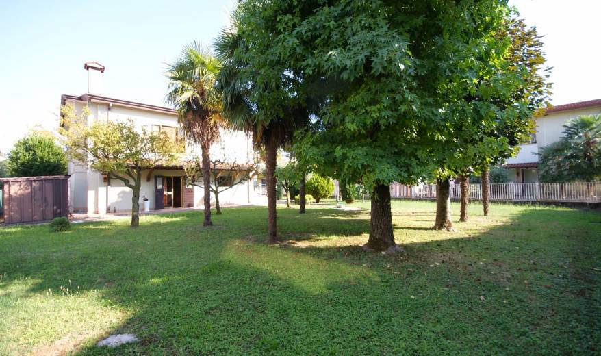 Villa singola Jesolo Paese in zona centralissima